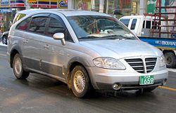 Rodius pre-facelift.